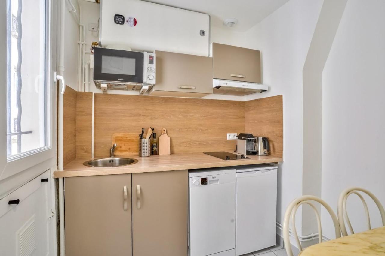 Cosy And Bright Apartment Located In Paris 18 Buitenkant foto