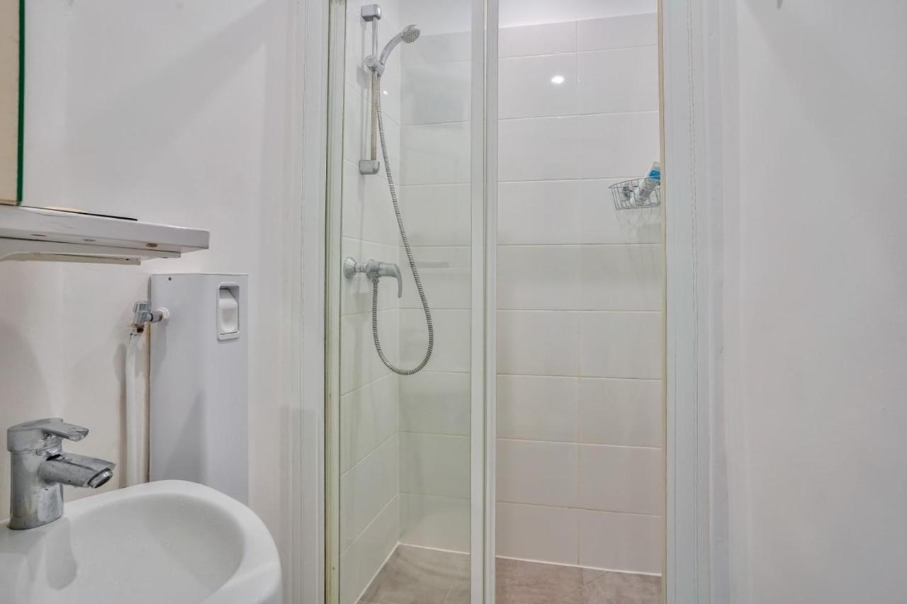 Cosy And Bright Apartment Located In Paris 18 Buitenkant foto